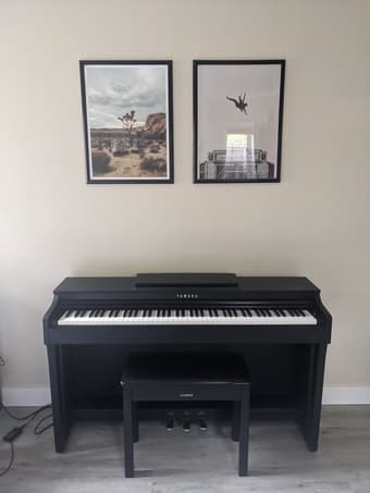 Yamaha Piano Clavinova CLP-625 1