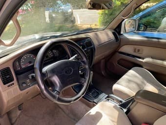 Toyota 4runner 2000 perfect condition $8,990 OBO free pickup to see it 3