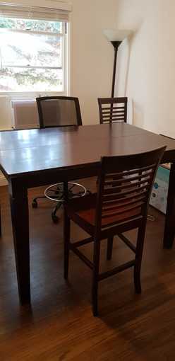 Tall table + 2 chairs 3