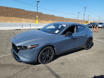 2022 Mazda3 Hatchback PREMIUM +  _2380 miles - Free Pick up 可联系接送试驾 1