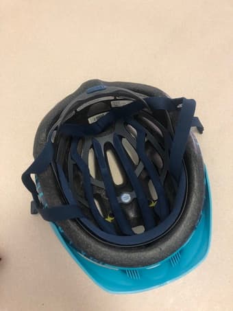 Bike helmet & back light - like new / new 2