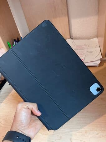 iPad Air (4th Generation) WiFi + Smart Keyboard + iPad Pencil 2