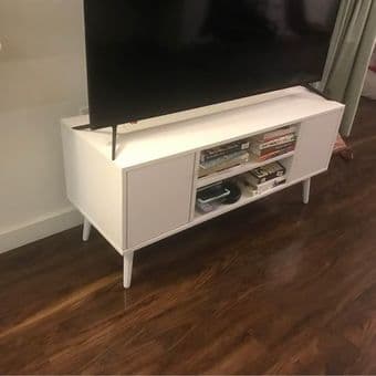 TV Stand 2