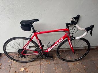 Flaming red carbon Bianche Intenso 1