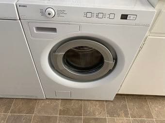 Washer & Dryer 3