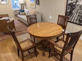 Dining Table and 5 Chairs, Solid Oak Antique 2
