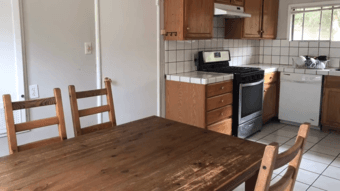 Beautiful house close to campus (see video) 3