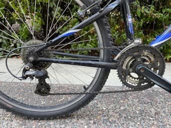 Trek 800 Sport Bike 3