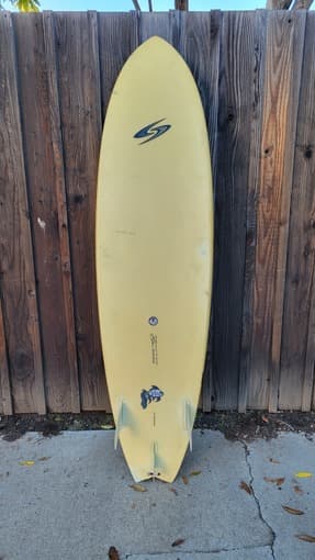 surfboard (7'2) Fish 2