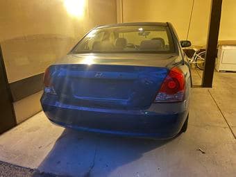 Hyundai 2005  Elantra 1