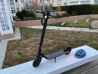 Segway (Ninebot) E22 Electric Scooter - complete travel kit included. 1