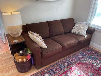 Couch for sale (84") 3