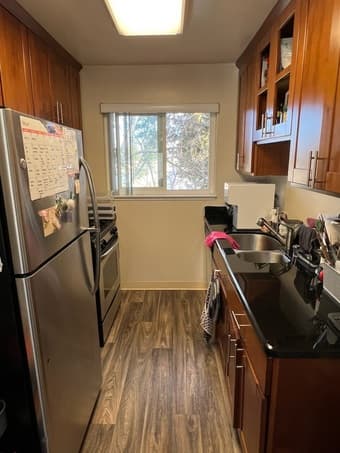 Beautiful pool view 1BR apartment 3