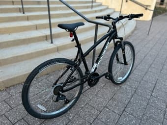 Almost new bike to sell, Rockrider ST50, Size 26“ + ULock Kryptonite 3