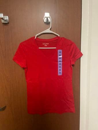 Brand new t-shirts great quality xs 2