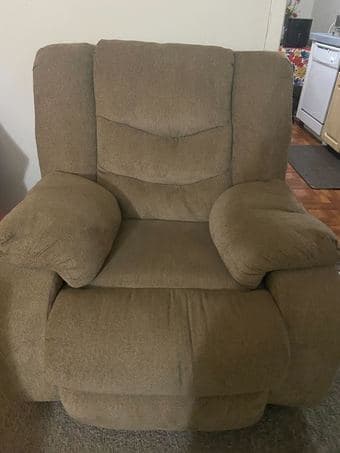 Westerwood Sofa, Loveseat and Coffee Table 2
