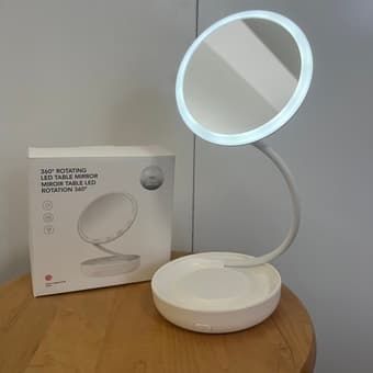 Rechargeable LED Makeup Mirror 1
