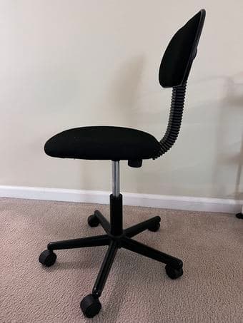 Black office chair 2
