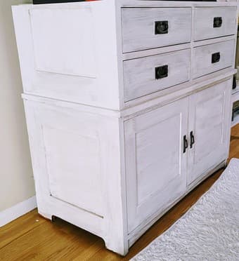 Storage cabinet / Dresser 2