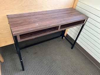 Student Desk (already assembled) 1