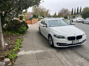 2016 BMW 5 Series(528i): Low Miles 1
