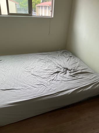 queen mattress - ikea haugsvar 1
