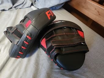 Boxing Mitts 2