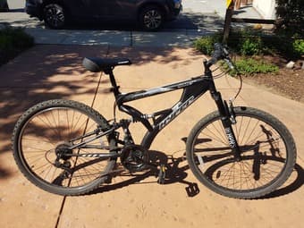 26" Bike + U-Lock and cable for sale 1