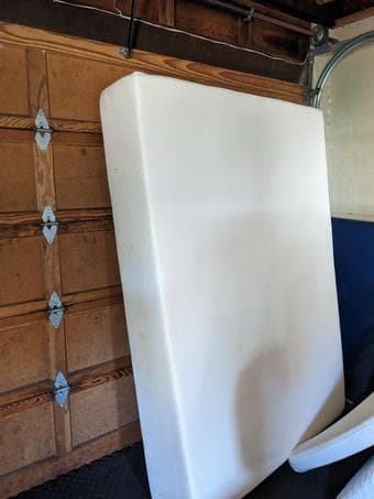 Queen Mattress - must move ASAP 1