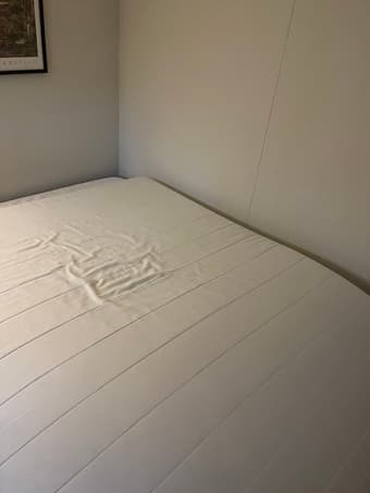 Queen mattress [Minnesund from Ikea] 3