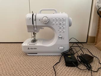 Small Sewing Machine 1