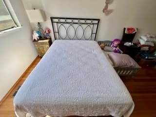 Queen Bed Mattress & Frame 1
