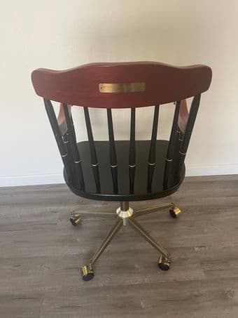 Antique Stanford Swivel Chair 2