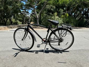 Jamis Citizen (with anti-theft accessories) 1