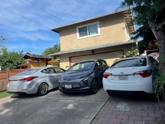 A furnished blight room for renting 6/20/2023-7/31/2023 1