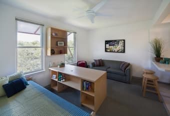 Sublet EV Studios 08/20 (for about a month) 2