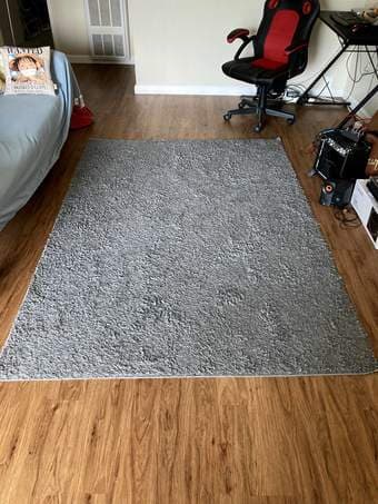 Move out giveaway. chair, rug, mirror and bathroom drawer. FREE! 1