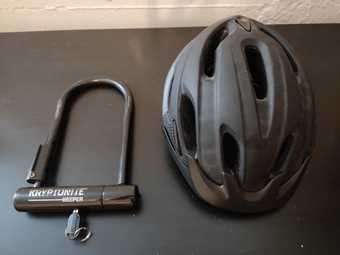 Schwinn bike - 24 gears (Shimano) - excellent condition - $250 3