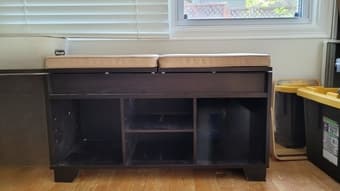 Shoe bench with open top 1