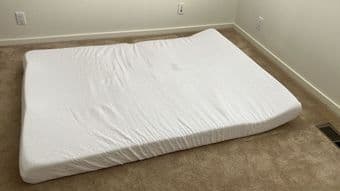 LUCID Brand: Full Size 5 Gel Memory Foam Mattress - 1