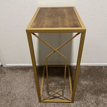 Laptop table 2