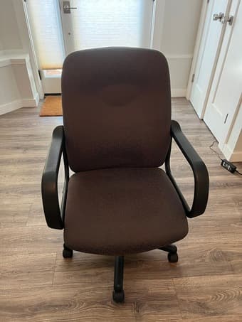 Comfortable Desk Chair 2