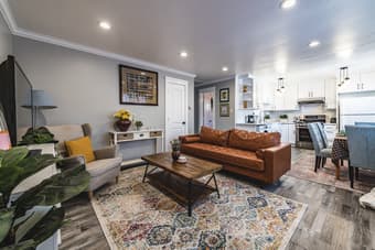 Fully furnished Stanford University Traveler's love Bay Trail House 1