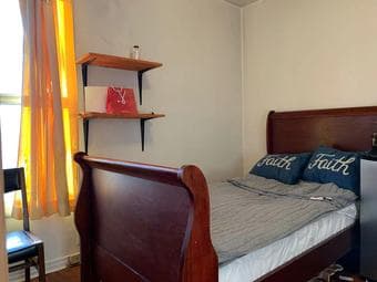 A furnished room is available for renting from Dec.4th, 2023 2