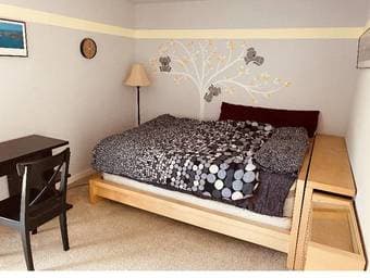 Lovely Private Room Near Stanford University for 1 year lease (menlo - 1