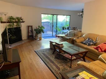 Redwood City, 120ft2 bedroom in shared house 3-bed/2.5-bath 1