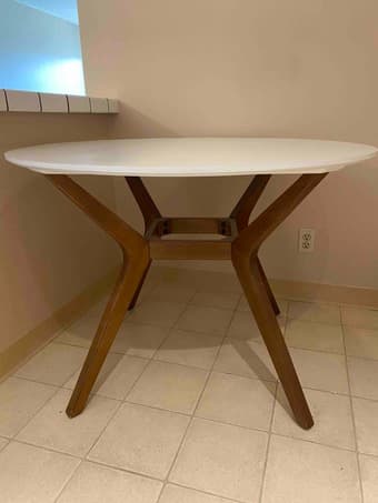Kitchen table 2