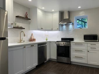 Private studio SUBLET, June 16th - July 29th, Redwood City hills 3