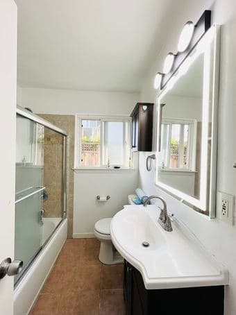 1 room in 2B1B available in Palo Alto, great location - $1,500 3