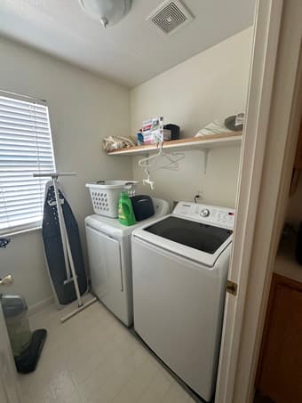 PRIVATE BEDROOM FOR RENT IN EAST PALO ALTO 3